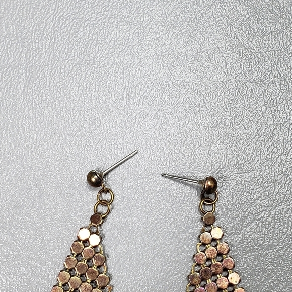 3/$15 Cute dangling earrings - Picture 3 of 5